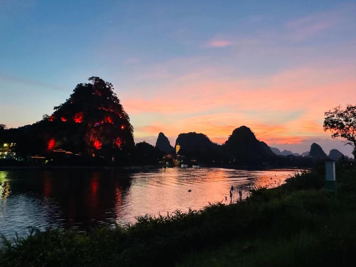 Li River Resort Villa Hotel Guilin Exterior photo